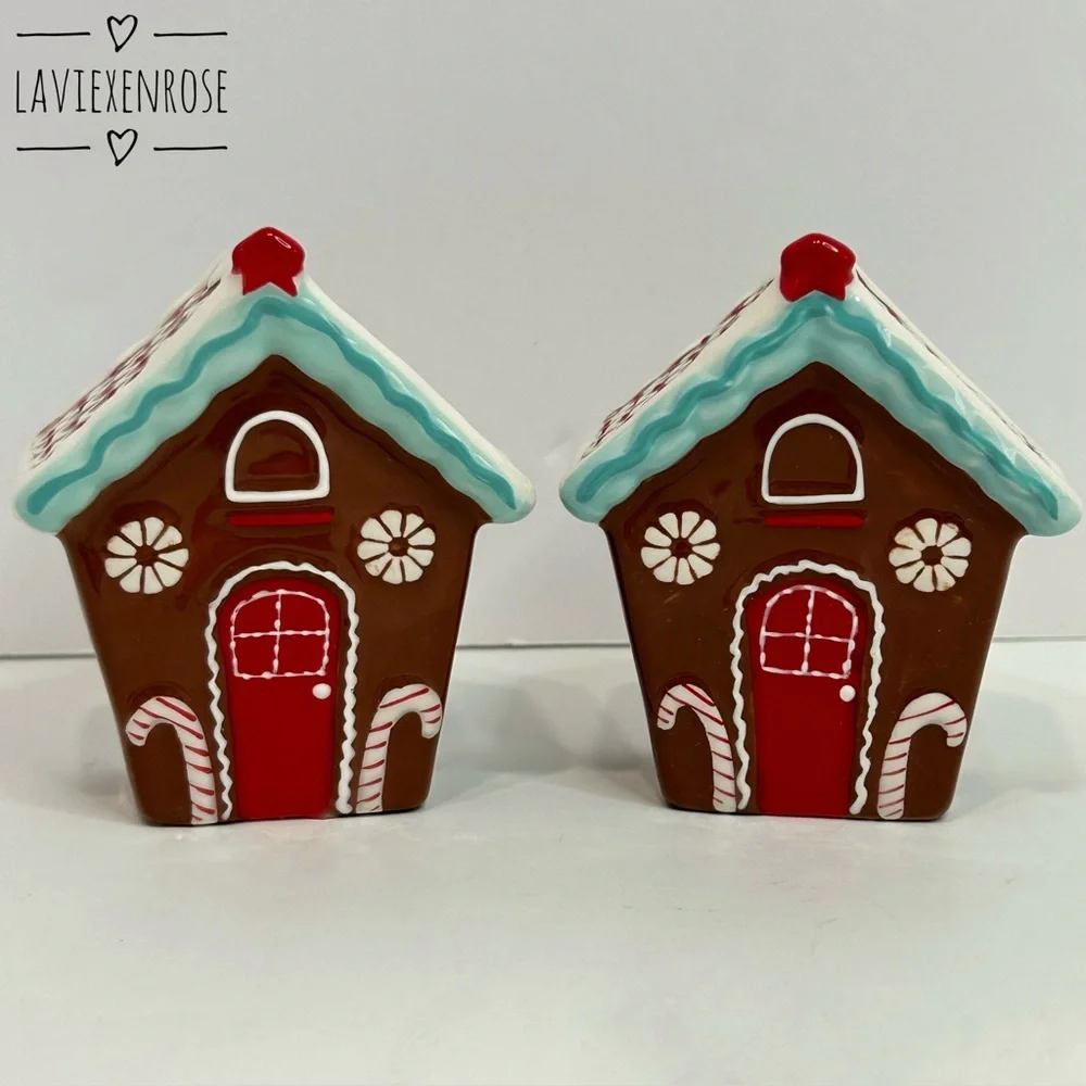 Vintage Target Gingerbread House Salt and Pepper Shakers